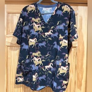 Carhartt Women’s 2X scrub top-NEW!